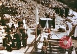 Immagine di Civili tedesco Nürnberg Germania, 1945, secondo 43 filmato di repertorio 65675060155