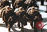 Immagine di Liberati i soldati francesi Parigi Francia, 1945, secondo 6 filmato di repertorio 65675060157