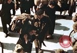 Immagine di Liberati i soldati francesi Parigi Francia, 1945, secondo 15 filmato di repertorio 65675060157