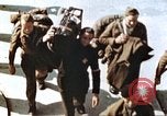 Immagine di Liberati i soldati francesi Parigi Francia, 1945, secondo 18 filmato di repertorio 65675060157