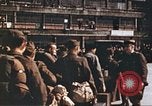 Immagine di Liberati i soldati francesi Parigi Francia, 1945, secondo 47 filmato di repertorio 65675060157
