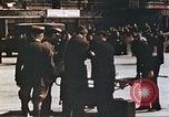 Immagine di Liberati i soldati francesi Parigi Francia, 1945, secondo 53 filmato di repertorio 65675060157