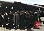 Immagine di Liberato il francese rimpatriati Parigi Francia, 1945, secondo 51 filmato di repertorio 65675060158