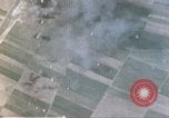 Immagine di B-26 Marauder bombardiere piano Germania, 1945, secondo 24 filmato di repertorio 65675060160