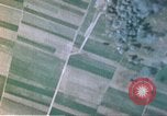 Immagine di B-26 Marauder bombardiere piano Germania, 1945, secondo 60 filmato di repertorio 65675060160