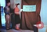 Immagine di Cittadini Japanese-American United States USA, 1942, secondo 33 filmato di repertorio 65675060162