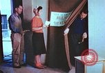Immagine di Cittadini Japanese-American United States USA, 1942, secondo 34 filmato di repertorio 65675060162