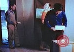 Immagine di Cittadini Japanese-American United States USA, 1942, secondo 39 filmato di repertorio 65675060162