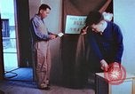 Immagine di Cittadini Japanese-American United States USA, 1942, secondo 41 filmato di repertorio 65675060162