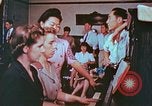 Immagine di Cittadini Japanese-American United States USA, 1942, secondo 47 filmato di repertorio 65675060162