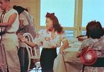 Immagine di Cittadini Japanese-American United States USA, 1942, secondo 24 filmato di repertorio 65675060163