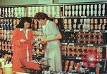Standbild Japanese-American Bürger United States USA, 1943, aus Sekunde 22 historischem Filmmaterial Videoclip 65675060175