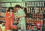 Standbild Japanese-American Bürger United States USA, 1943, aus Sekunde 23 historischem Filmmaterial Videoclip 65675060175