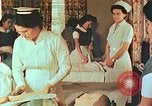 Immagine di Japanese-American infermieri Ganado Arizona USA, 1944, secondo 30 filmato di repertorio 65675060178