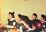 Immagine di Japanese-American infermieri Ganado Arizona USA, 1944, secondo 59 filmato di repertorio 65675060178