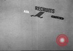 Standbild Frauen Air Force Piloten Service United States USA, 1943, aus Sekunde 16 historischem Filmmaterial Videoclip 65675060180