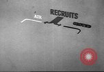 Standbild Frauen Air Force Piloten Service United States USA, 1943, aus Sekunde 19 historischem Filmmaterial Videoclip 65675060180