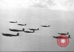 Standbild B-24 Liberator Bomber Pazifik, 1943, aus Sekunde 30 historischem Filmmaterial Videoclip 65675060184