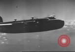 Standbild B-24 Liberator Bomber China, 1943, aus Sekunde 39 historischem Filmmaterial Videoclip 65675060192