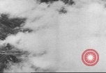 Standbild B-24 Liberator Bomber China, 1943, aus Sekunde 50 historischem Filmmaterial Videoclip 65675060192