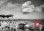 Standbild B-29 Superfrotress Ebenen Saipan Nördliche Marianen, 1945, aus Sekunde 38 historischem Filmmaterial Videoclip 65675060196