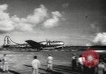 Standbild B-29 Superfrotress Ebenen Saipan Nördliche Marianen, 1945, aus Sekunde 40 historischem Filmmaterial Videoclip 65675060196