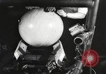 Standbild USA buzz Bomben Dearborn Michigan USA, 1945, aus Sekunde 18 historischem Filmmaterial Videoclip 65675060199
