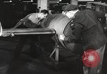 Standbild USA buzz Bomben Dearborn Michigan USA, 1945, aus Sekunde 27 historischem Filmmaterial Videoclip 65675060199