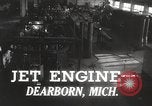 Standbild USA buzz Bomben Dearborn Michigan USA, 1945, aus Sekunde 32 historischem Filmmaterial Videoclip 65675060199