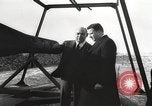 Standbild USA buzz Bomben Dearborn Michigan USA, 1945, aus Sekunde 44 historischem Filmmaterial Videoclip 65675060199