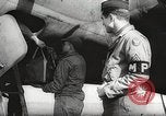 Standbild USA B-17G Flying Fortress Bomber Deutschland, 1945, aus Sekunde 16 historischem Filmmaterial Videoclip 65675060200
