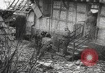 Standbild alliierten Truppen Deutschland, 1945, aus Sekunde 24 historischem Filmmaterial Videoclip 65675060202