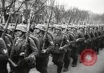 Standbild alliierten Truppen Deutschland, 1945, aus Sekunde 43 historischem Filmmaterial Videoclip 65675060202