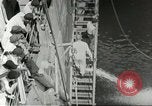 Standbild HMAS Melbourne R-21 South China Sea, 1969, aus Sekunde 30 historischem Filmmaterial Videoclip 65675060206