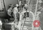 Standbild HMAS Melbourne R-21 South China Sea, 1969, aus Sekunde 23 historischem Filmmaterial Videoclip 65675060207