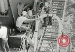 Standbild HMAS Melbourne R-21 South China Sea, 1969, aus Sekunde 25 historischem Filmmaterial Videoclip 65675060207