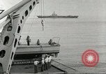 Standbild HMAS Melbourne R-21 South China Sea, 1969, aus Sekunde 30 historischem Filmmaterial Videoclip 65675060207