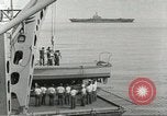 Standbild HMAS Melbourne R-21 South China Sea, 1969, aus Sekunde 46 historischem Filmmaterial Videoclip 65675060207