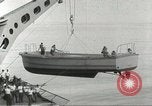 Standbild HMAS Melbourne R-21 South China Sea, 1969, aus Sekunde 56 historischem Filmmaterial Videoclip 65675060207