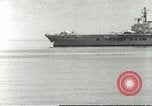Standbild HMAS Melbourne R-21 South China Sea, 1969, aus Sekunde 11 historischem Filmmaterial Videoclip 65675060208
