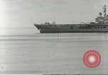 Standbild HMAS Melbourne R-21 South China Sea, 1969, aus Sekunde 13 historischem Filmmaterial Videoclip 65675060208
