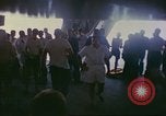 Standbild HMAS Melbourne R-21 South China Sea, 1969, aus Sekunde 35 historischem Filmmaterial Videoclip 65675060209