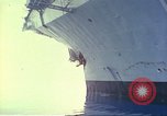 Standbild Royal Australian Navy HMAS Melbourne R-21 South China Sea, 1969, aus Sekunde 13 historischem Filmmaterial Videoclip 65675060210