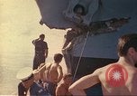 Standbild Royal Australian Navy HMAS Melbourne R-21 South China Sea, 1969, aus Sekunde 36 historischem Filmmaterial Videoclip 65675060210