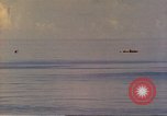 Standbild USS Frank E Evans South China Sea, 1969, aus Sekunde 40 historischem Filmmaterial Videoclip 65675060211