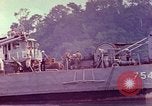 Image endommagé destroyer américain Frank E Evans (DD-754) Subic Bay Philippines, 1969, de la seconde 20 séquences d'archives historiques vidéo 65675060216
