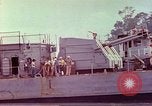 Image endommagé destroyer américain Frank E Evans (DD-754) Subic Bay Philippines, 1969, de la seconde 25 séquences d'archives historiques vidéo 65675060216