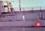 Image endommagé destroyer américain Frank E Evans (DD-754) Subic Bay Philippines, 1969, de la seconde 30 séquences d'archives historiques vidéo 65675060216