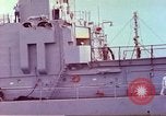 Image endommagé destroyer américain Frank E Evans (DD-754) Subic Bay Philippines, 1969, de la seconde 32 séquences d'archives historiques vidéo 65675060216