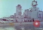 Image endommagé destroyer américain Frank E Evans (DD-754) Subic Bay Philippines, 1969, de la seconde 60 séquences d'archives historiques vidéo 65675060216